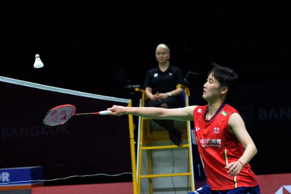 体育法网：德约科维奇夺大满贯19连胜 将与阿卡争决赛权