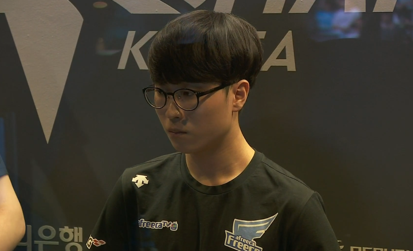 首先进行了 首先进行了