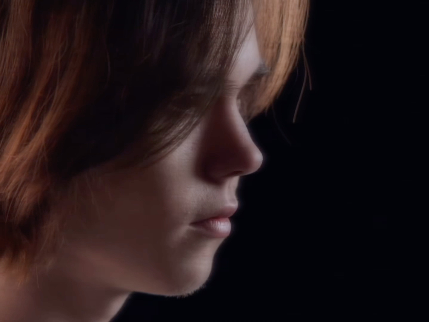 气氛并不轻 气氛并不轻