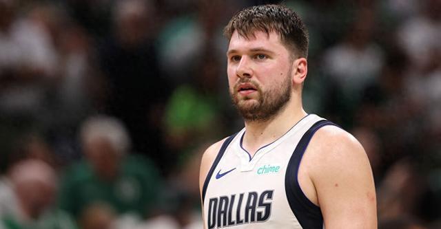 主场的欢呼 主场的欢呼