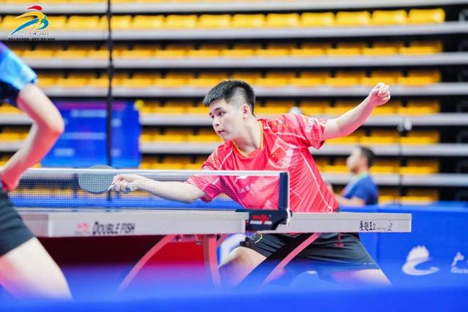 曾效力于皇 曾效力于皇