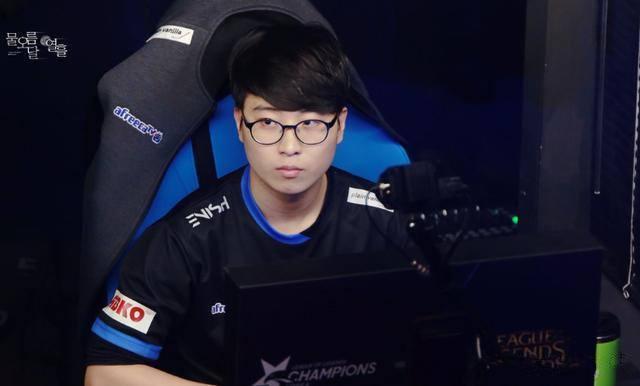 曼城主场开门黑！6年第一次，168天英超首败，主场2战热刺全败