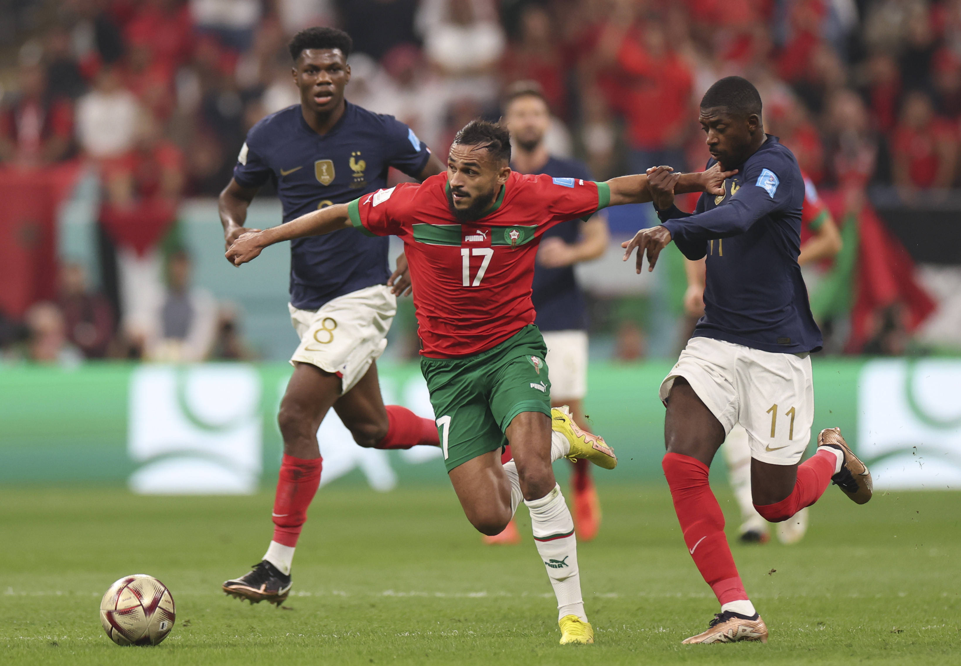 迫使防线横 迫使防线横